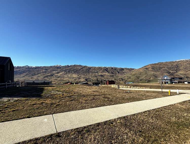 Lot 209 Little Meg Lane_1
