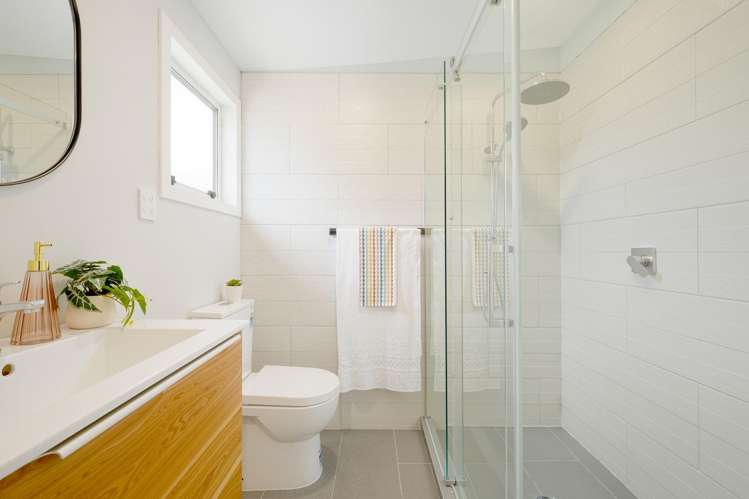 3/176 Henderson Valley Road Henderson_8