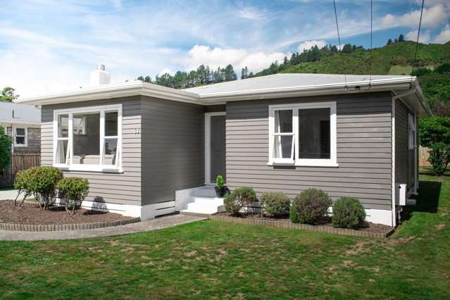 63 Wood Street, Wainuiomata, Lower Hutt