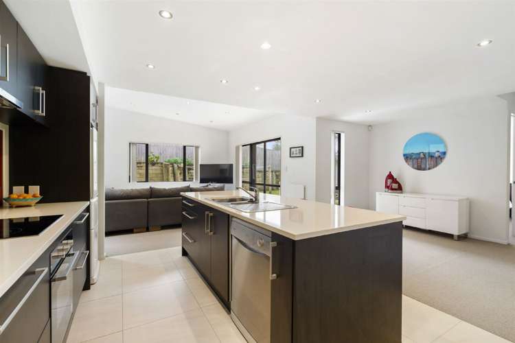 6a Lorena Place West Harbour_11