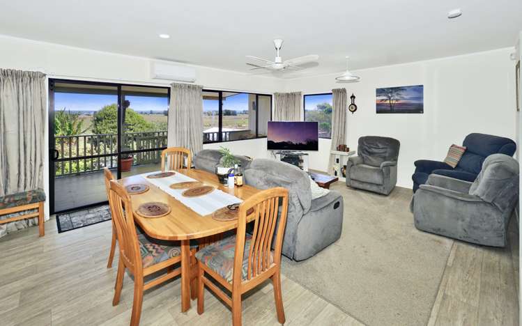 196 Pukehina Parade Pukehina_4