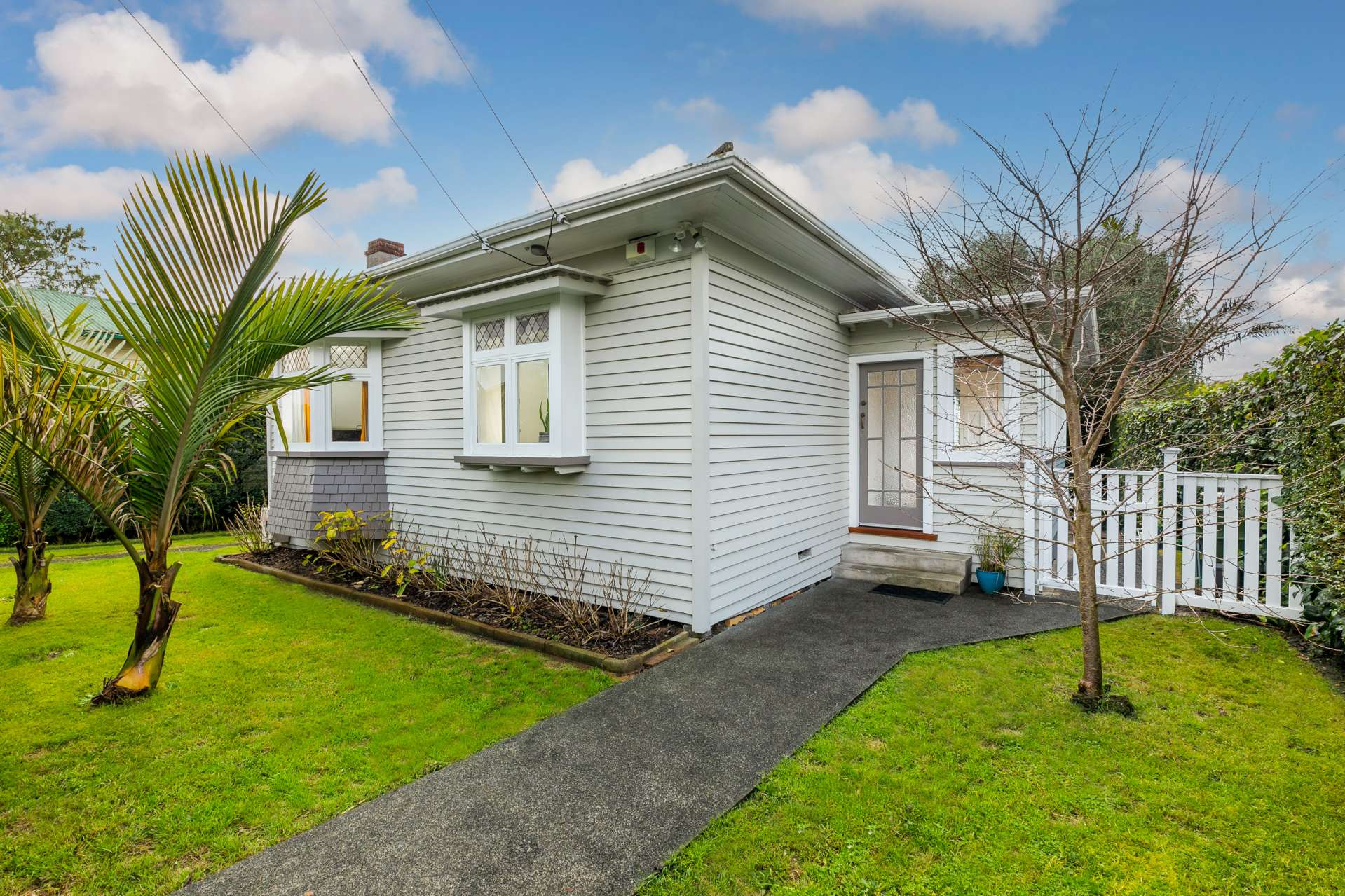 8 Challinor Crescent Mount Albert_0