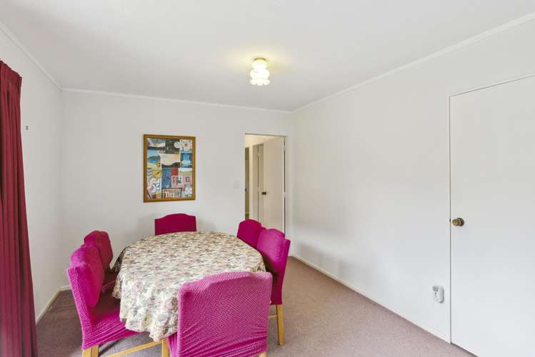 66 Renown Road Raumati South_5