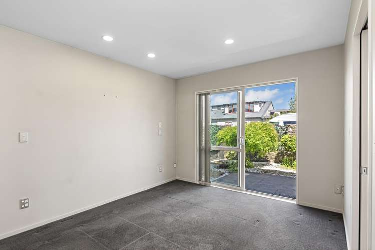 1/5 Kennedys Bush Road Halswell_6