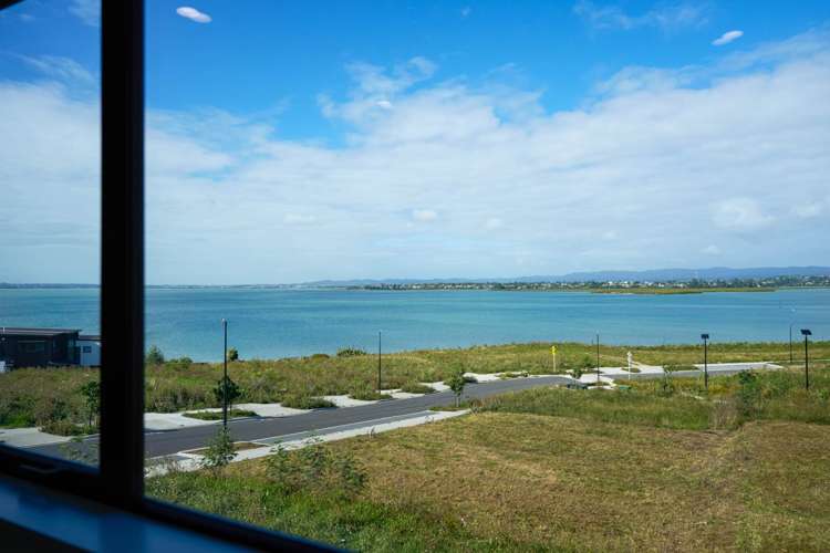 52 Picnic Point Road Hobsonville_21
