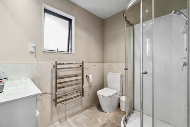7/30 West Coast Road Glen Eden_3
