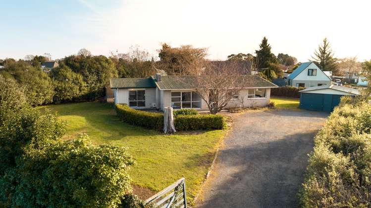 137 Burns Street Leamington_21