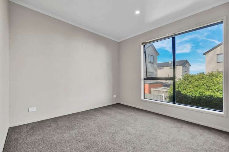 2 Kerewhenua Crescent Hobsonville_23