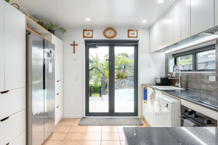 11 Leonard Place Dinsdale_6