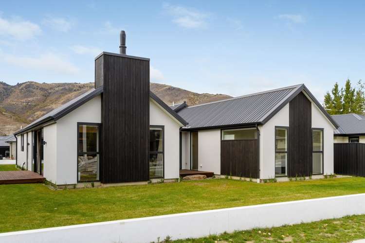 11 Woods Crescent Cromwell_18