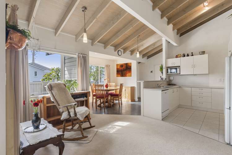 90 Granville Drive Massey_5