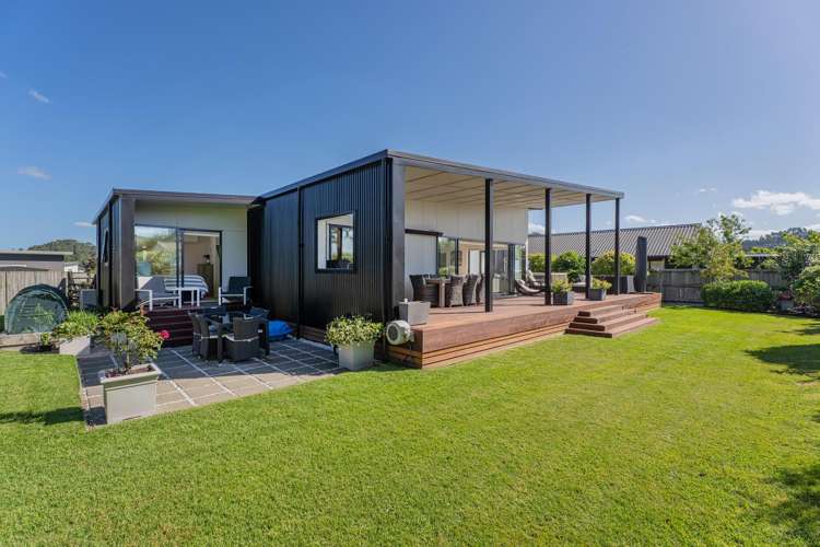 10 Voyager Place Cooks Beach_26