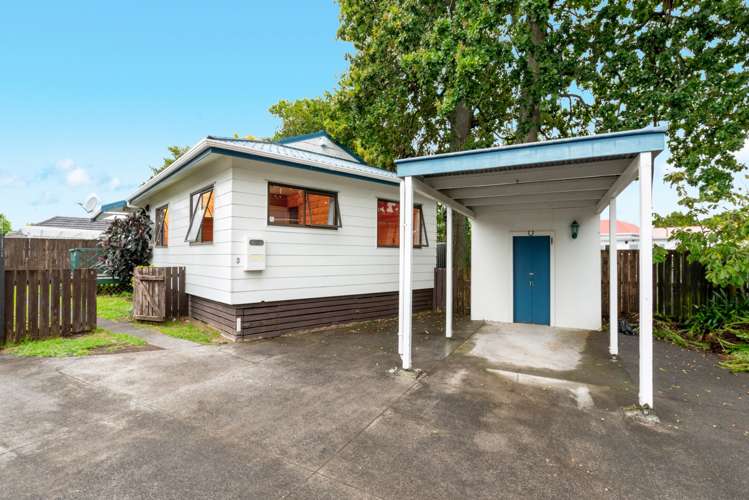 3/9 Te Kanawa Crescent Henderson_6