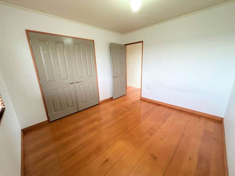 20 Meadow Crescent Te Atatu South_12