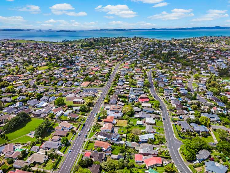 65 Hutchinsons Road Bucklands Beach_7