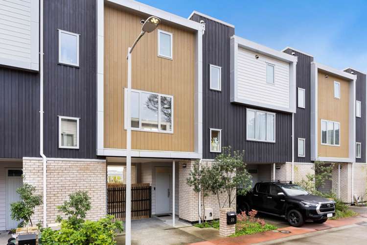 23 Ceramic Lane New Lynn_13