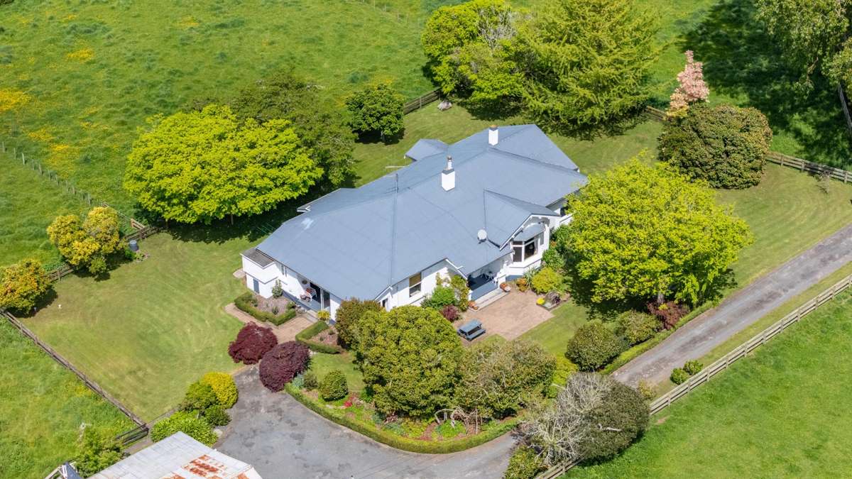 292 Racecourse Road_3