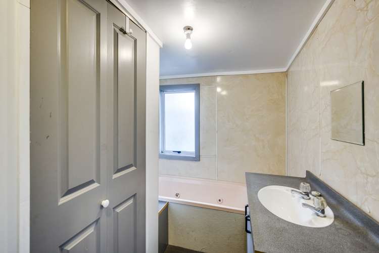 511 French Street Akina_17