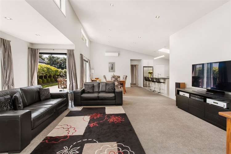 49 Holbrook Way Westmorland_17