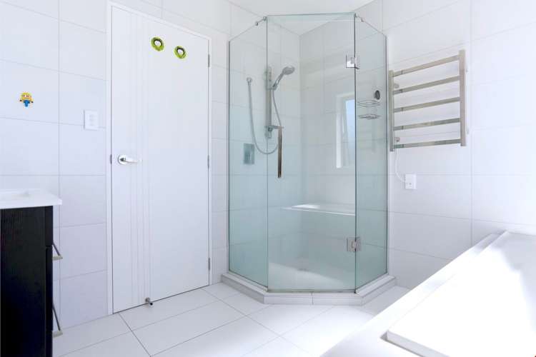 19a Ludlow Terrace Totara Vale_9