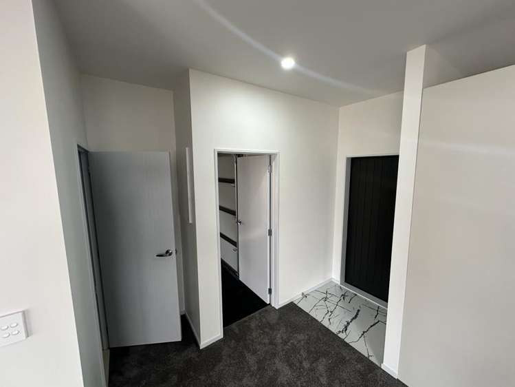 6 Nagra Lane Papakura_11