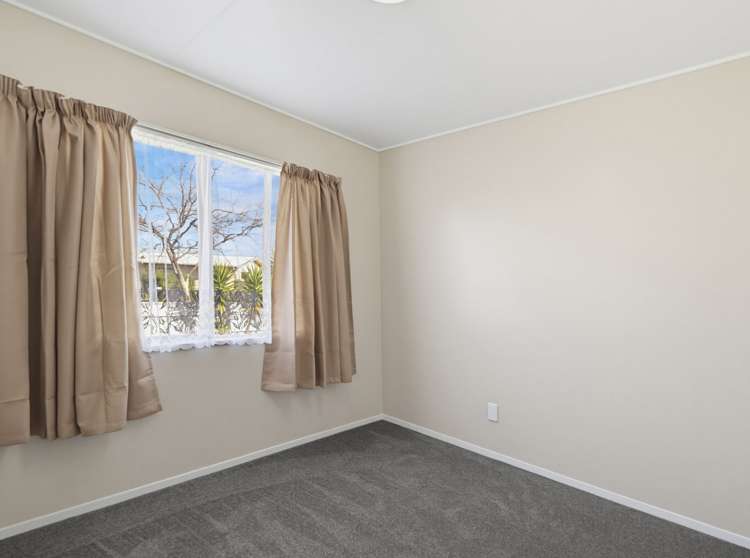 70 Tarbet Street Flaxmere_7