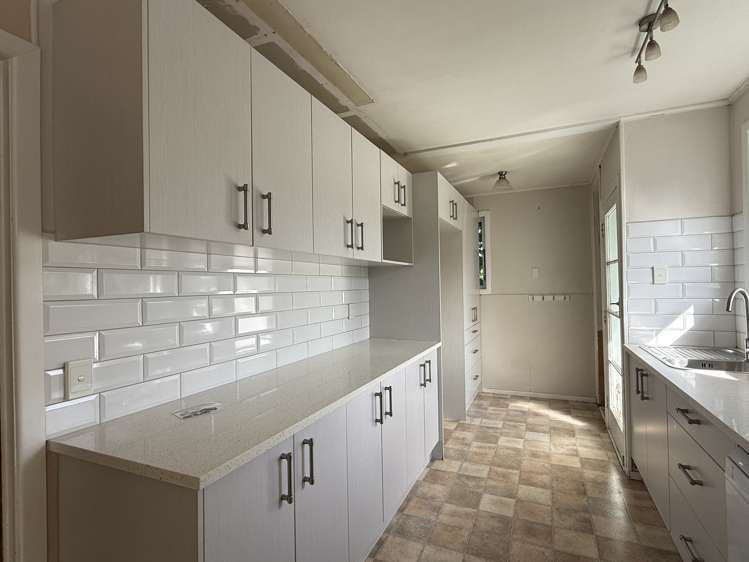 79 Smythe Road Henderson_6