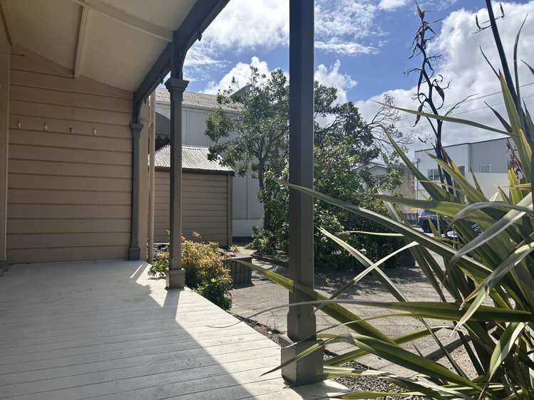 8 Kahutia Street Gisborne_9