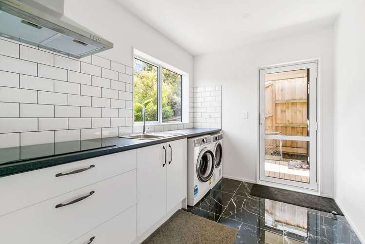 28 Shah Place Glen Eden_18