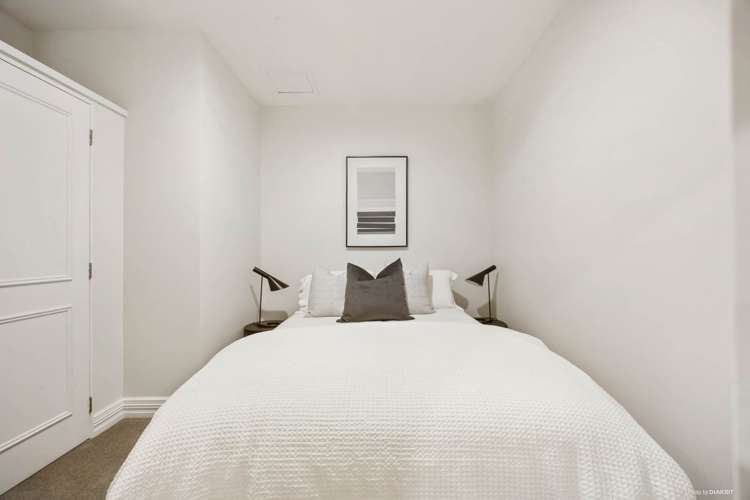 3F/148 Quay Street City Centre_7