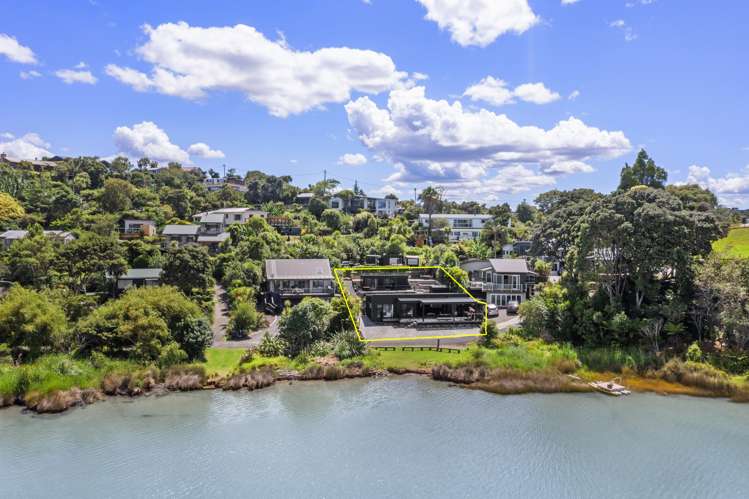 42 Kaitoke Street Raglan_2