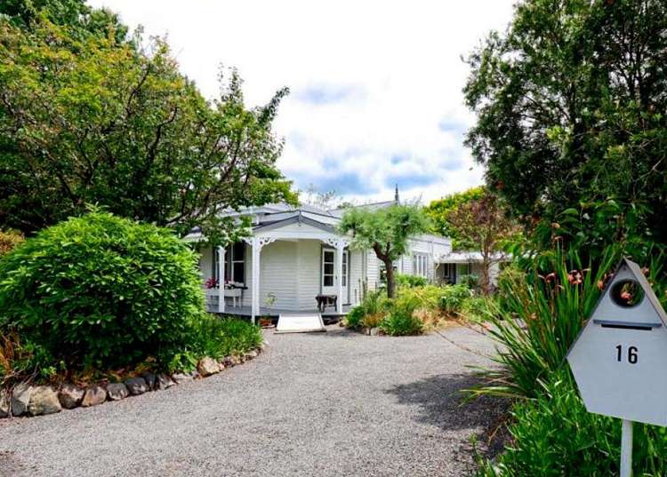 16 Hunter Street Dannevirke_23