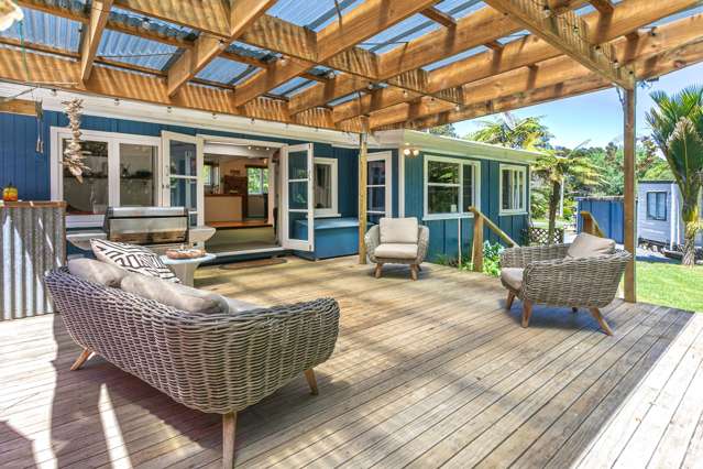 15 Pohue Creek Road Waiomu_3