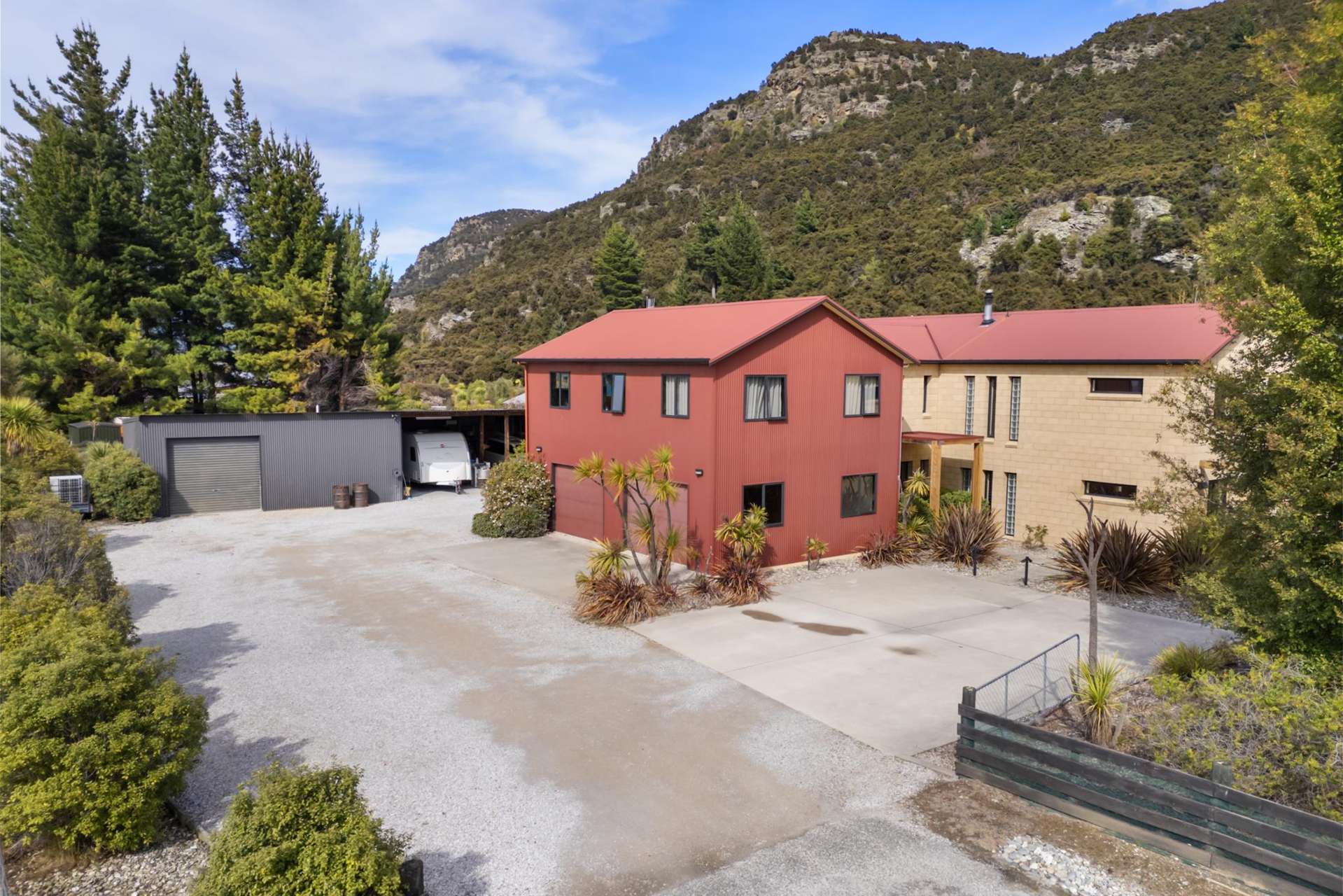 32 Rockhaven Albert Town_0