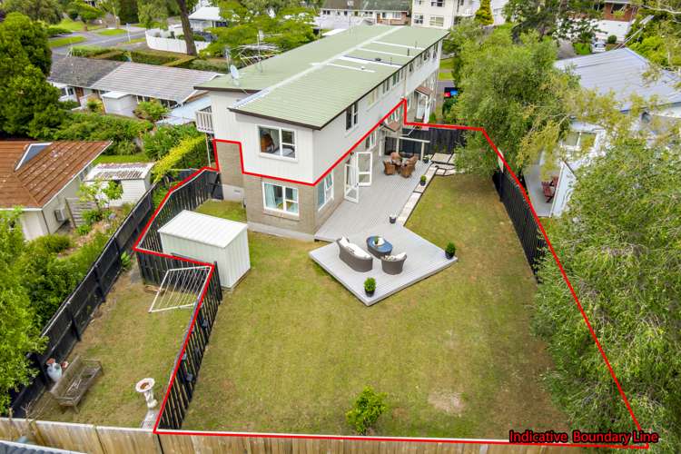 2/3 Hubert Henderson Place Remuera_14