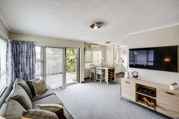 5/4 King Street Taradale_2