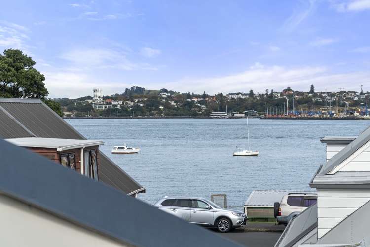 1 Huia Street Devonport_15