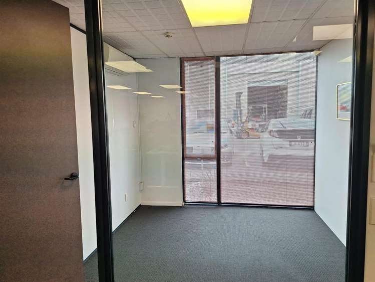 10b Leslie Hills Drive Riccarton_7