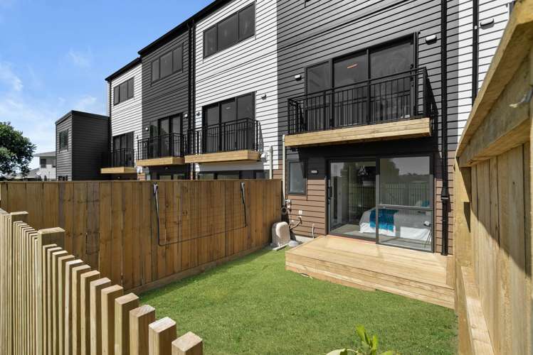 3/22 Cherry Tree Place Massey_15