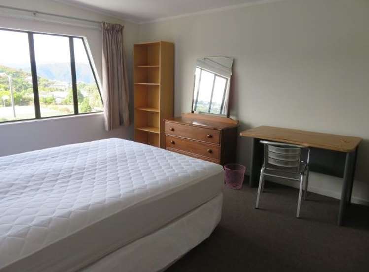 147 Dowse Drive 1306_1