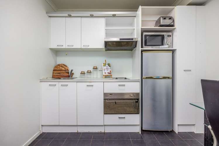 708/96 Symonds Street_2