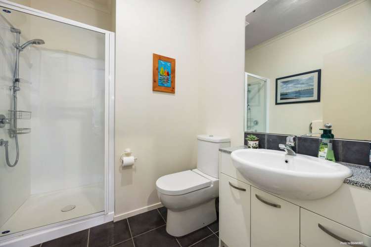 4 Jelas Road Red Beach_17