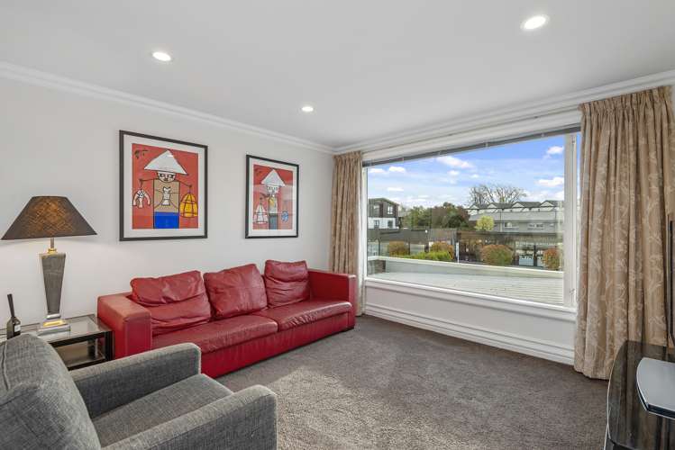 154 Merivale Lane Merivale_11