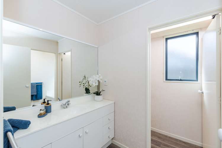 5 Cottage Lane Pukete_9