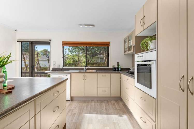 28 London Street Te Atatu Peninsula_7