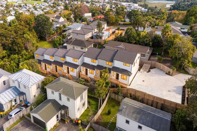 1/72 Seaview Road Glenfield_1