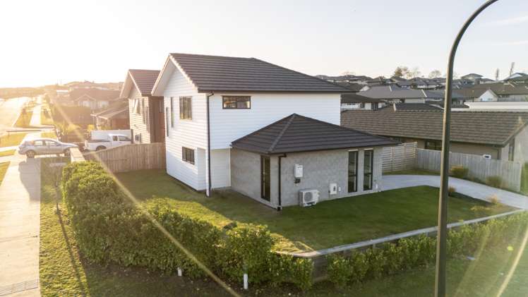 1a Arahi Place Rototuna North_18