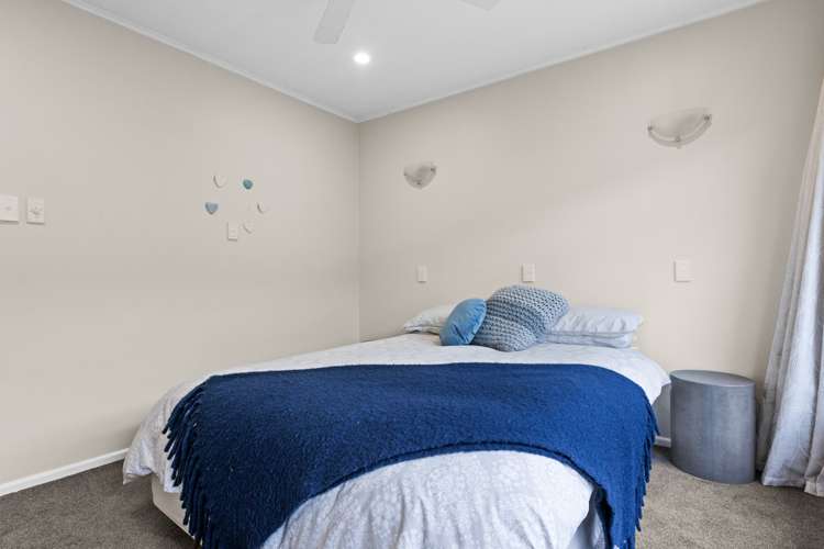 402 Frimley Place Frimley_10