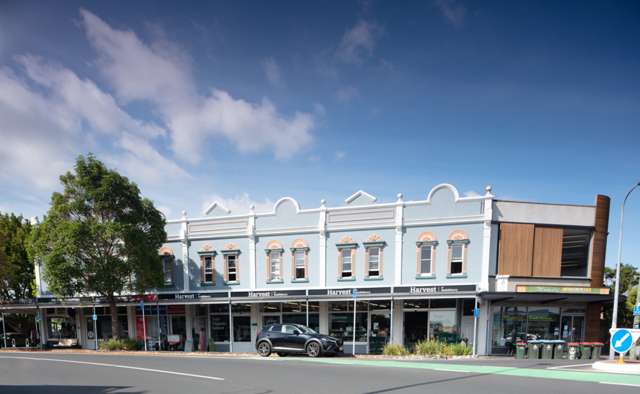 Grey Lynn character on popular retail strip