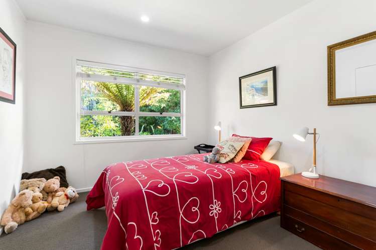 18 Uppingham Crescent Hillcrest_23
